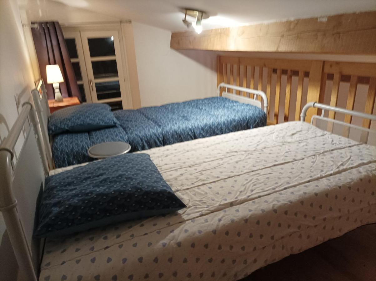 Gite Le Coumis 1370 Saint-Salvy-de-la-Balme Eksteriør billede